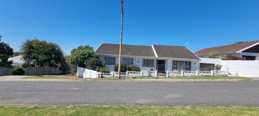 6 Bedroom Property for Sale in Saxilby Eastern Cape